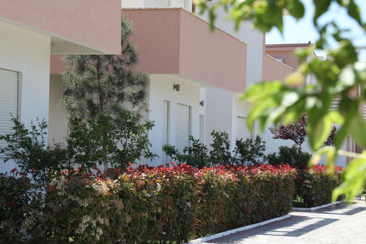 דורס Tea Residence, Gjiri I Lalzit Apartments מראה חיצוני תמונה