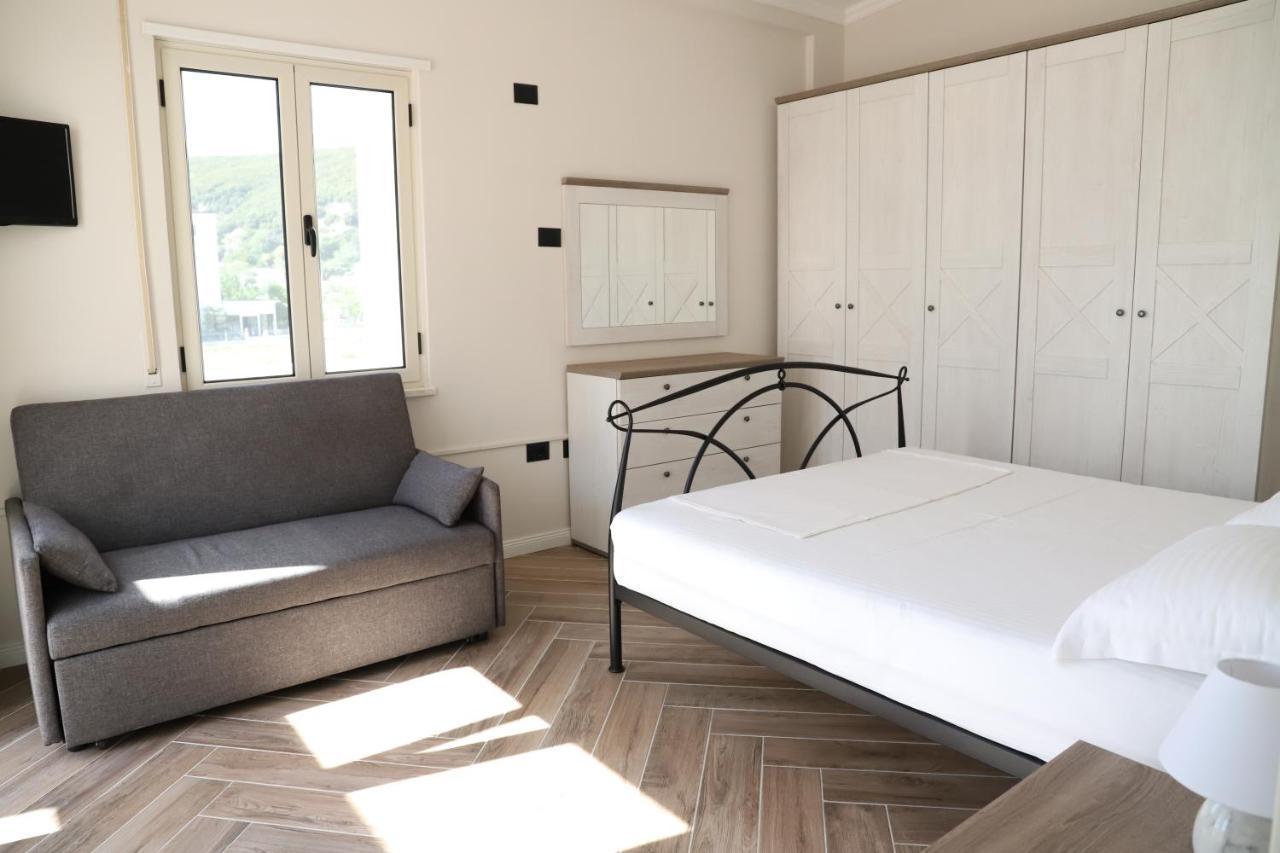 דורס Tea Residence, Gjiri I Lalzit Apartments מראה חיצוני תמונה