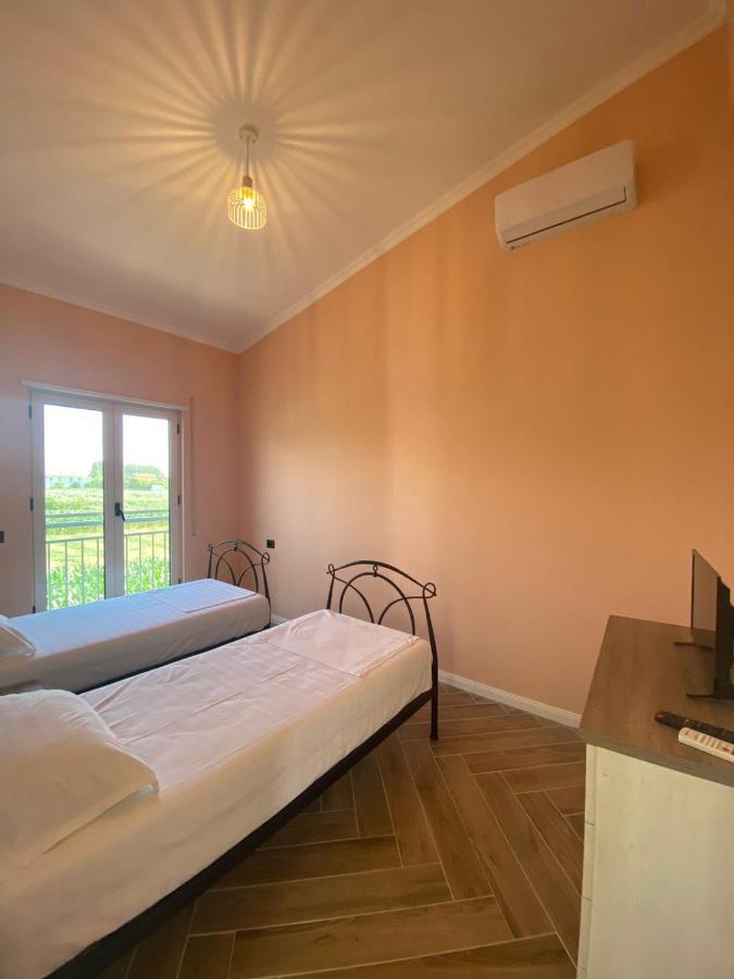 דורס Tea Residence, Gjiri I Lalzit Apartments מראה חיצוני תמונה