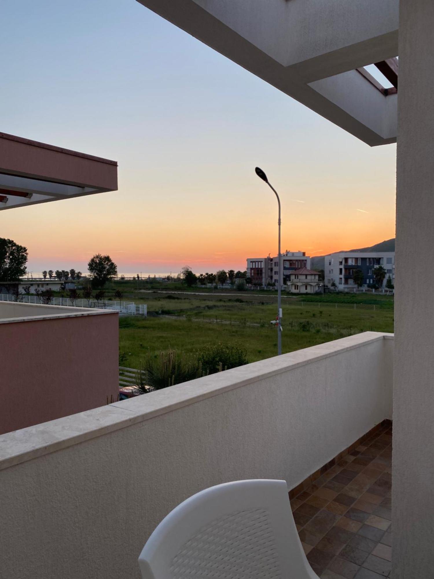 דורס Tea Residence, Gjiri I Lalzit Apartments מראה חיצוני תמונה