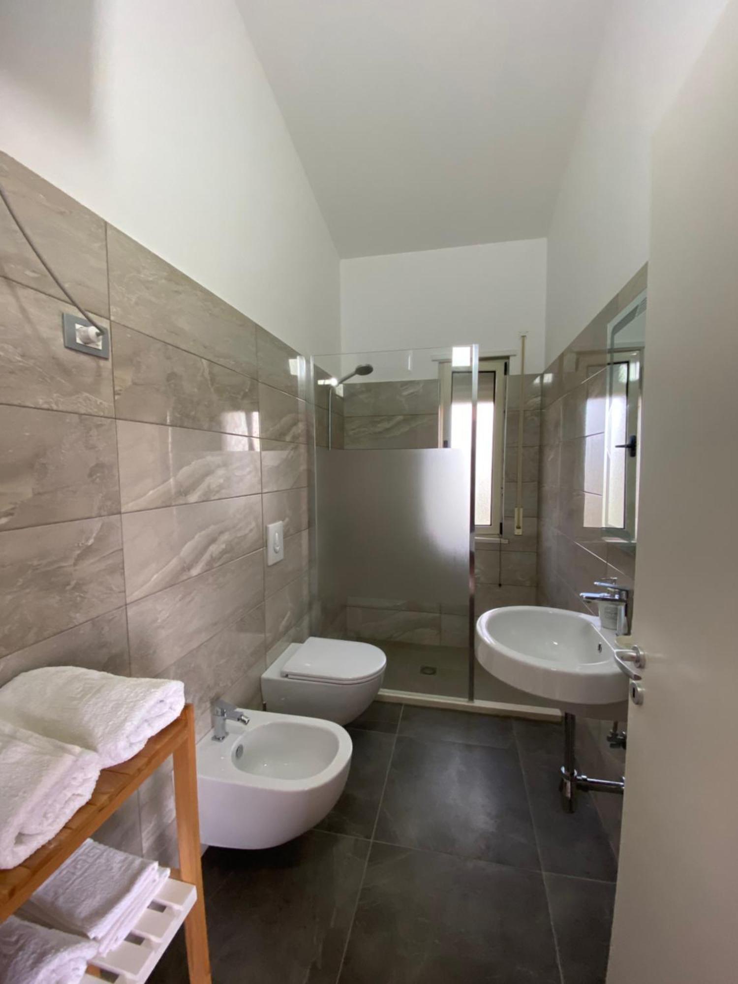 דורס Tea Residence, Gjiri I Lalzit Apartments מראה חיצוני תמונה