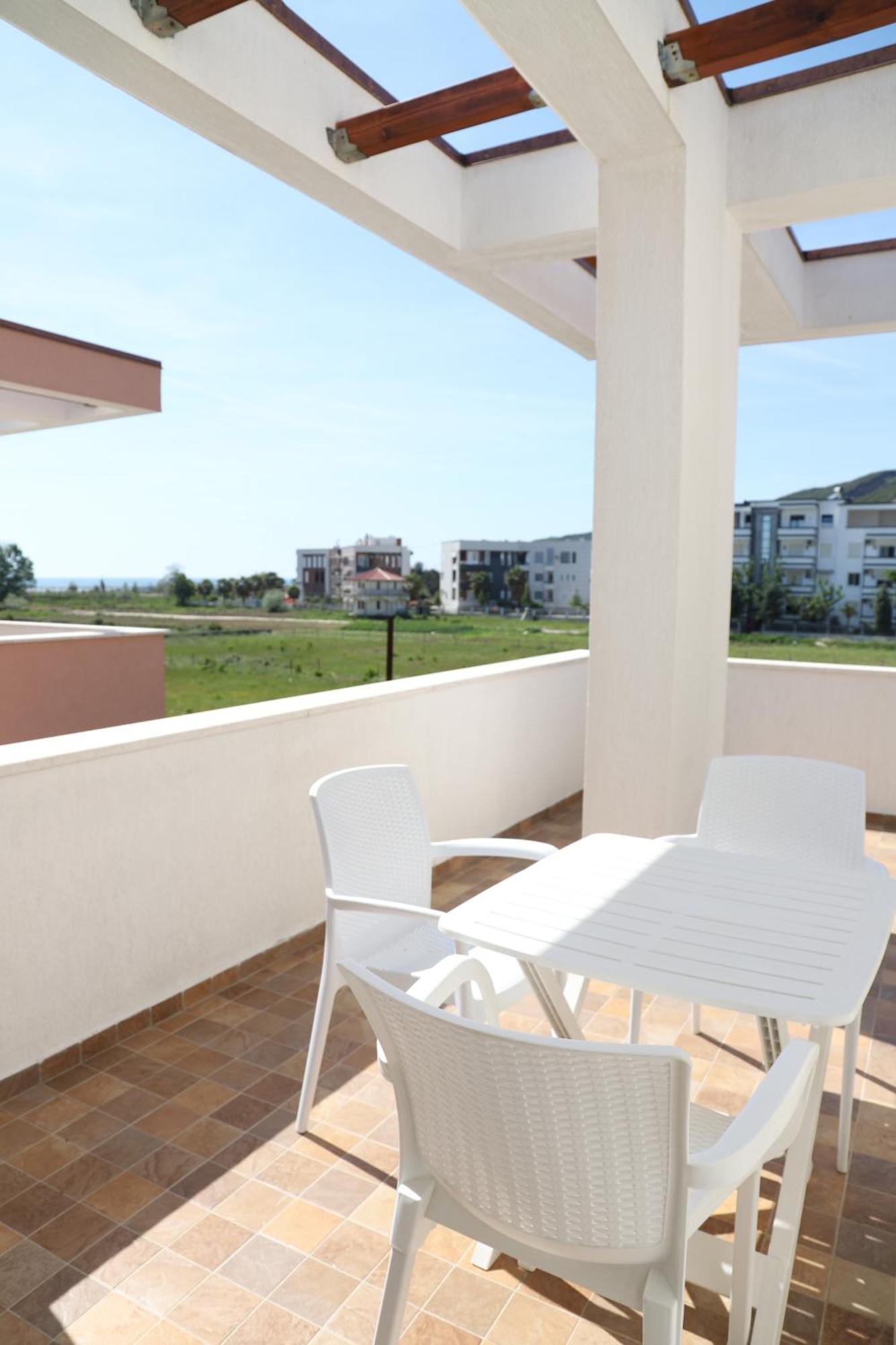 דורס Tea Residence, Gjiri I Lalzit Apartments מראה חיצוני תמונה
