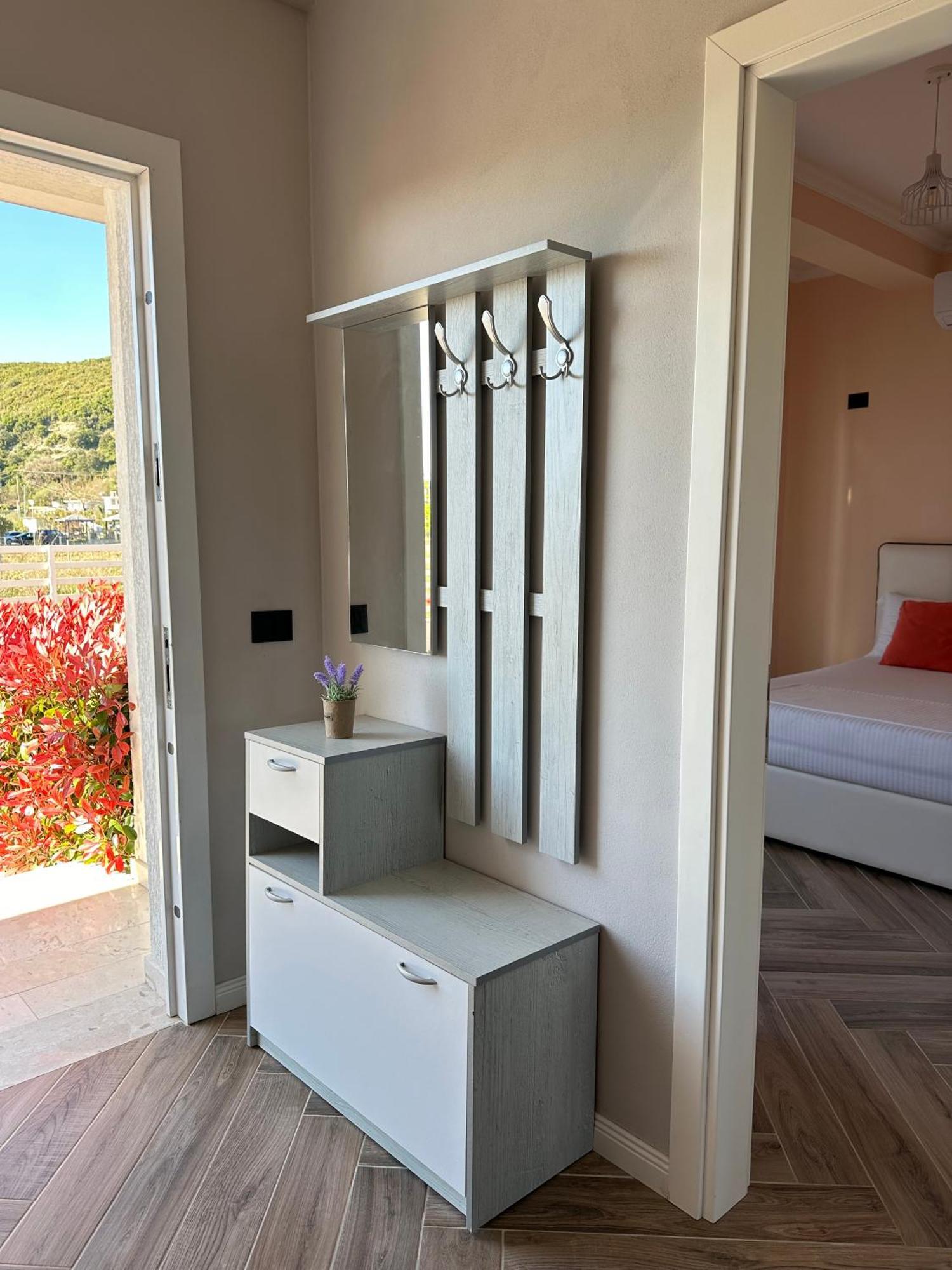 דורס Tea Residence, Gjiri I Lalzit Apartments מראה חיצוני תמונה