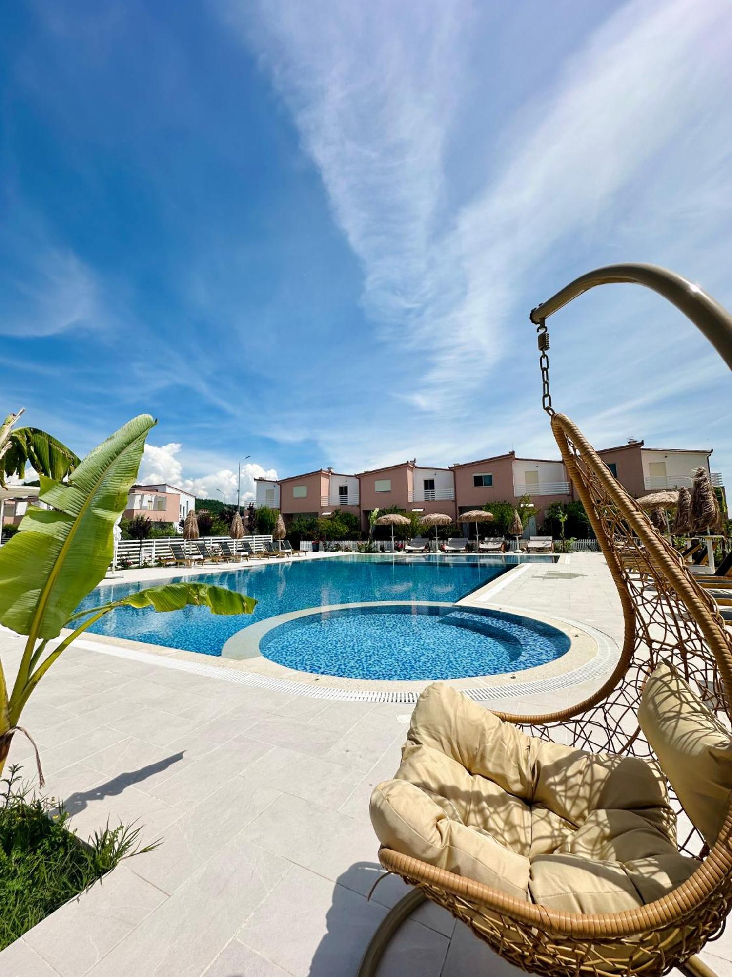 דורס Tea Residence, Gjiri I Lalzit Apartments מראה חיצוני תמונה